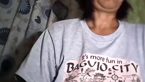 Snapshot of sweetbella24 chatting on June 13, 2026, 11:52 am im anne online show from June 13, 2026, 11:52 am