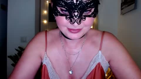 Snapshot of sweetberryxxx chatting on June 12, 2026, 11:57 pm Diana online show from June 12, 2026, 11:57 pm