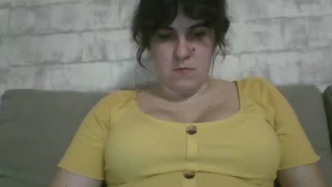 Snapshot of sweetbesty5322 chatting on March 4, 2026, 6:58 pm sweetbesty5322 online show from March 4, 2026, 6:58 pm