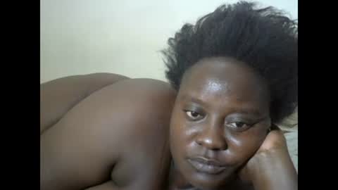 Snapshot of sweetblacklady chatting on January 1, 2025, 2:20 pm MELVIN online show from January 1, 2025, 2:20 pm