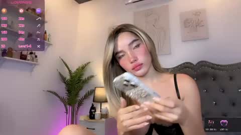 Snapshot of sweetcandylove1 chatting on June 20, 2026, 7:05 pm Candy online show from June 20, 2026, 7:05 pm