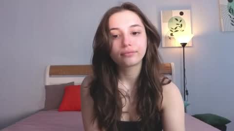 Snapshot of sweetcats_meow chatting on June 7, 2026, 11:47 am Eva and Cherry online show from June 7, 2026, 11:47 am