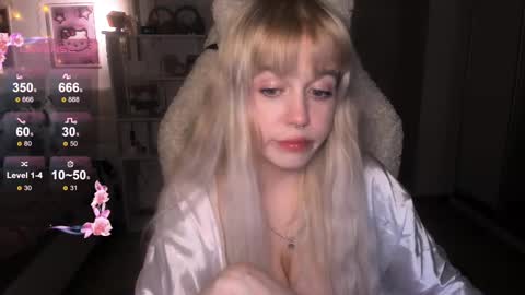 Lisa online show from February 18, 2025, 6:26 pm