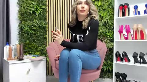 Snapshot of sweetcherry30_ chatting on May 6, 2026, 6:08 am Cherry online show from May 6, 2026, 6:08 am