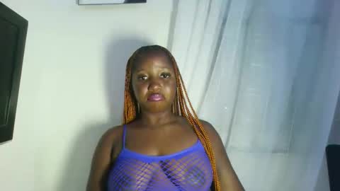 sweetcoochiex online show from September 20, 2025, 5:47 pm