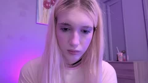 Snapshot of sweetcrystalll chatting on July 3, 2026, 5:41 pm sweetcrystalll online show from July 3, 2026, 5:41 pm
