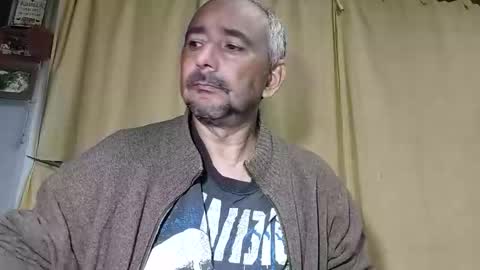 Snapshot of sweetcuervo chatting on March 23, 2026, 4:05 am sweetcuervo independent model online show from March 23, 2026, 4:05 am