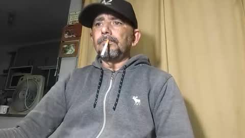 Snapshot of sweetcuervo chatting on April 9, 2026, 2:44 am sweetcuervo independent model online show from April 9, 2026, 2:44 am