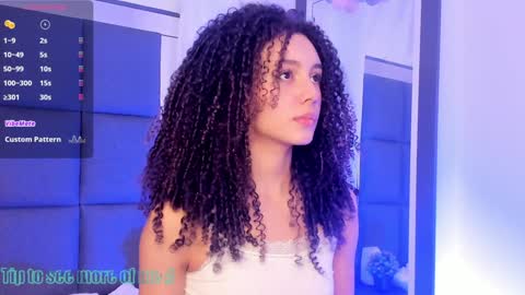 Snapshot of sweetcurly1 chatting on December 26, 2024, 1:32 pm M I A online show from December 26, 2024, 1:32 pm