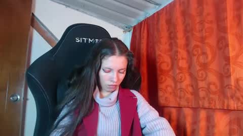 sweetdam12 online show from February 21, 2025, 8:49 pm