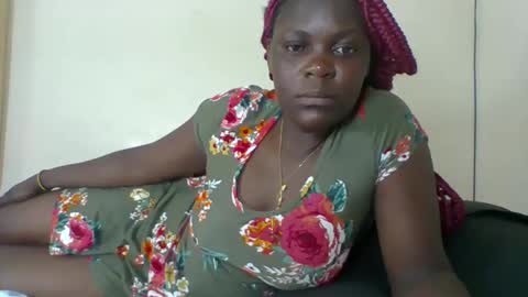 Snapshot of sweetdarkskin chatting on January 31, 2025, 2:04 am CLARIS online show from January 31, 2025, 2:04 am