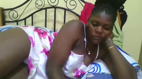 Snapshot of sweetdarkskin chatting on October 20, 2025, 10:59 am CLARIS online show from October 20, 2025, 10:59 am