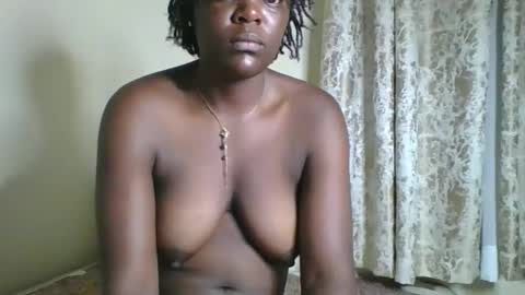 Snapshot of sweetdarkskin chatting on April 7, 2026, 1:28 am CLARIS online show from April 7, 2026, 1:28 am