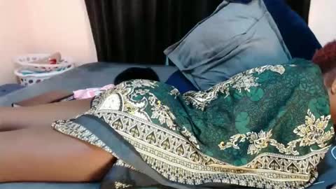 sweetDee online show from July 25, 2026, 4:04 pm