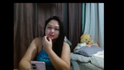 Snapshot of sweetdemurelady chatting on June 21, 2026, 7:38 pm Lynn online show from June 21, 2026, 7:38 pm