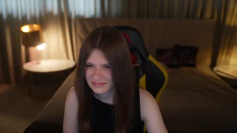 Snapshot of sweetdesiree_ chatting on June 11, 2026, 10:35 am Amelia online show from June 11, 2026, 10:35 am