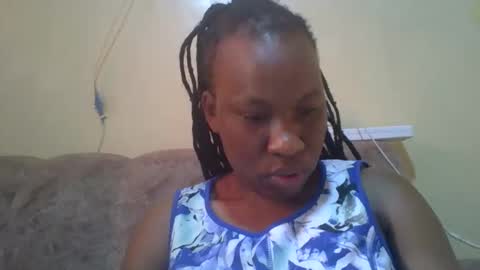 sweetdiva2012 online show from March 16, 2026, 4:40 am