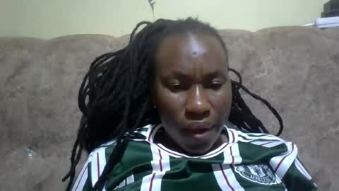 sweetdiva2012 online show from May 2, 2026, 6:46 pm