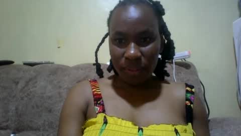 Snapshot of sweetdiva2012 chatting on August 3, 2026, 7:40 am sweetdiva2012 online show from August 3, 2026, 7:40 am