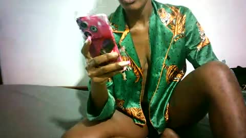 Snapshot of sweetebony_50 chatting on July 13, 2026, 10:07 am sweetebony_50 online show from July 13, 2026, 10:07 am