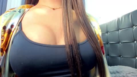 sweetest_one4 online show from December 21, 2025, 1:18 pm