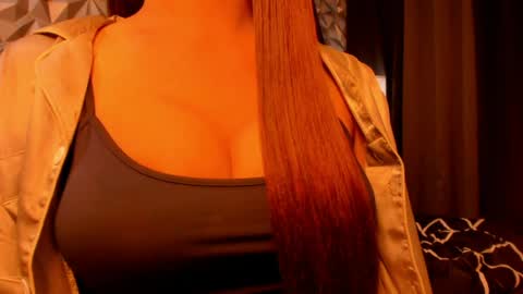 sweetest_one4 online show from April 24, 2026, 12:35 am