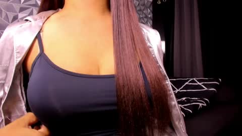 sweetest_one4 online show from May 2, 2026, 8:03 pm