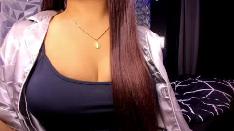 Snapshot of sweetest_one4 chatting on May 18, 2026, 3:07 pm sweetest_one4 online show from May 18, 2026, 3:07 pm
