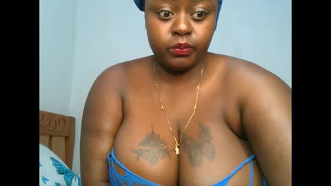 Snapshot of sweetest_snack chatting on November 28, 2025, 1:30 am sweetest_snack online show from November 28, 2025, 1:30 am