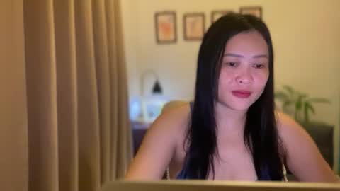Snapshot of sweetestsmile_ chatting on July 4, 2026, 2:40 am Khaye online show from July 4, 2026, 2:40 am