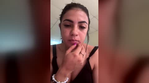 sweetevil69 online show from June 9, 2026, 10:32 pm