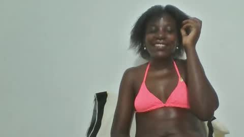 Snapshot of sweetfel chatting on October 2, 2025, 8:49 pm sweetfel online show from October 2, 2025, 8:49 pm