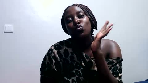 Snapshot of sweetgal11 chatting on August 3, 2026, 1:49 pm sweetgal11 online show from August 3, 2026, 1:49 pm