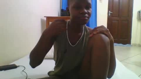 Snapshot of sweetgal2025 chatting on January 5, 2026, 5:27 pm EUNICE online show from January 5, 2026, 5:27 pm