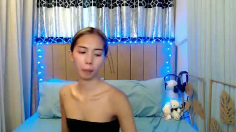 Snapshot of sweetgirl_daphne chatting on June 7, 2026, 5:22 am sweetgirl_daphne online show from June 7, 2026, 5:22 am