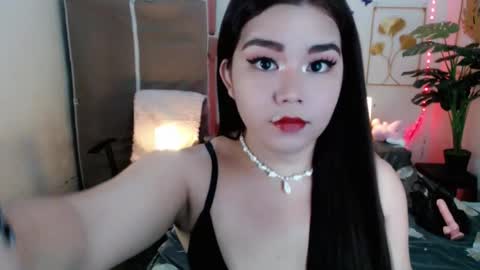 May online show from April 12, 2026, 1:10 am