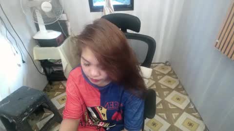 Snapshot of sweetgrace25 chatting on February 17, 2025, 11:20 pm IM YOUR GRACE online show from February 17, 2025, 11:20 pm