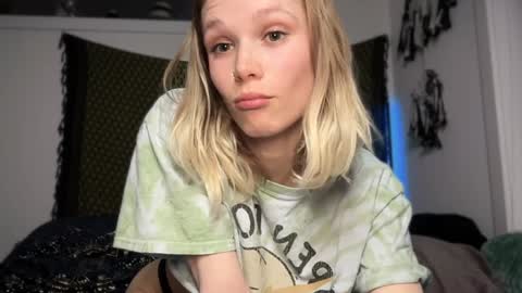 Snapshot of sweetgracee chatting on February 6, 2025, 3:06 am sweetgracee online show from February 6, 2025, 3:06 am