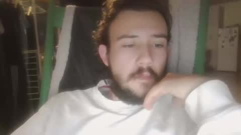 Snapshot of sweetguyss12 chatting on October 10, 2025, 9:58 pm sweetguyss12 online show from October 10, 2025, 9:58 pm