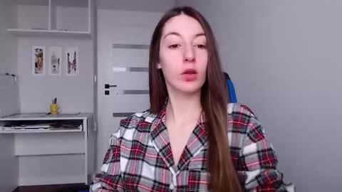 Emma  online show from January 11, 2026, 8:19 am