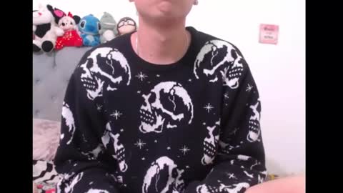 Snapshot of sweethoney22_ chatting on March 7, 2025, 9:40 am Sabrina y Eliot online show from March 7, 2025, 9:40 am