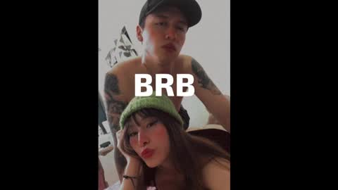 Snapshot of sweethoney22_ chatting on October 17, 2025, 11:13 am Sabrina y Eliot online show from October 17, 2025, 11:13 am