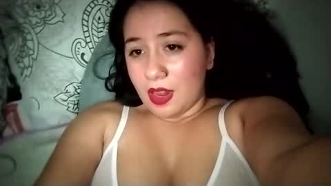 Ana Mara  i cant Make noise My family is here  online show from February 20, 2025, 3:56 am