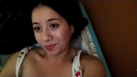 Snapshot of sweetie__annie chatting on April 8, 2026, 5:51 am Ana Mara i cant Make noise My family is here online show from April 8, 2026, 5:51 am