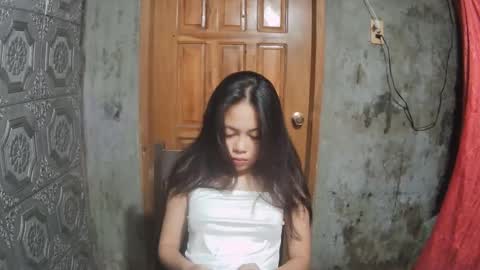 sweetie_jhash online show from May 13, 2026, 2:14 pm