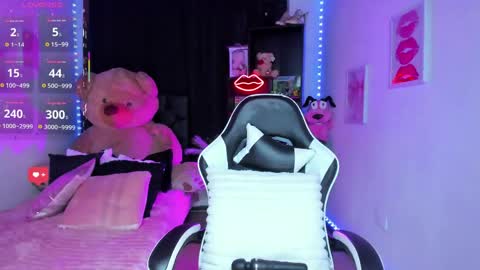   online show from June 4, 2026, 1:33 am