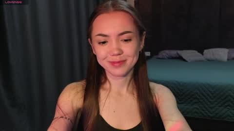 sweetieee_kira online show from May 3, 2026, 3:01 am