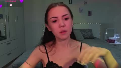 Snapshot of sweetieee_kira chatting on June 11, 2026, 3:04 am sweetieee_kira online show from June 11, 2026, 3:04 am