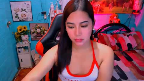 Nicole online show from December 14, 2024, 12:01 am