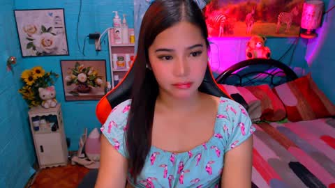 Nicole online show from January 16, 2025, 3:23 am